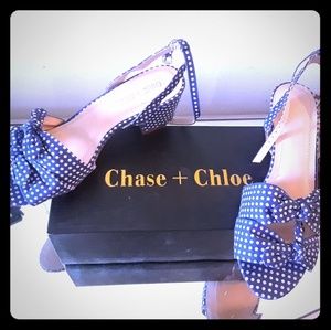 BNWT Chase + Chloe blue polkadot, bow, block heel!